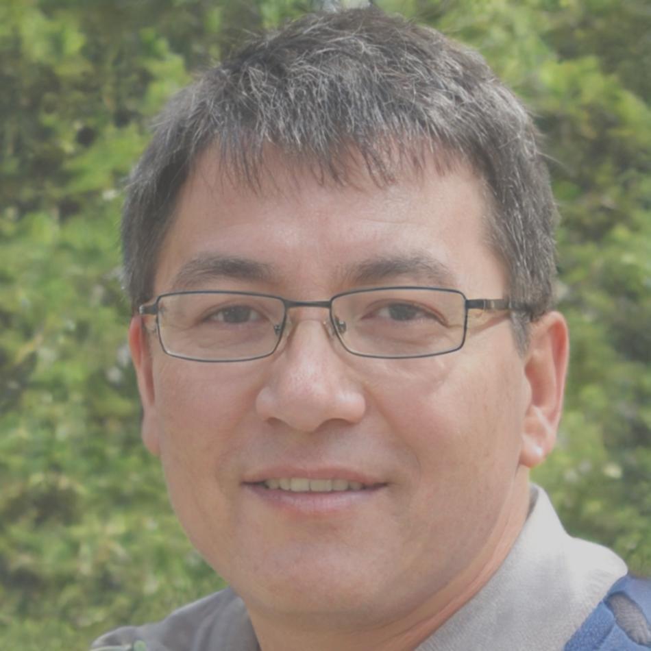 Bernardo Echeverría, Consultor Senior en Finanzas Corporativas